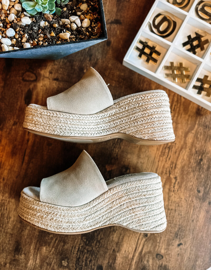 MIA Palma Platform Sandal