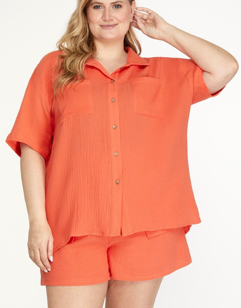 509 Broadway Plus Short Sleeve Woven Button Top