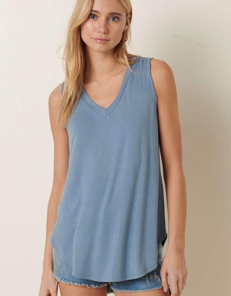 509 Broadway Bamboo V-Neck Sleeveless Top