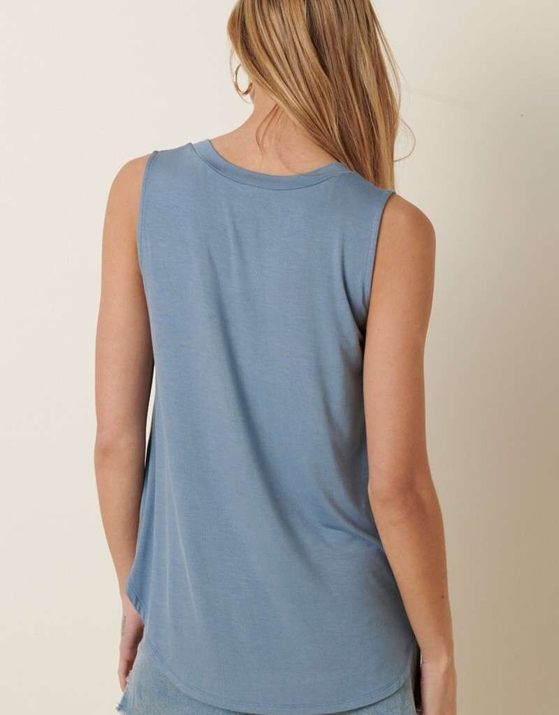 509 Broadway Bamboo V-Neck Sleeveless Top