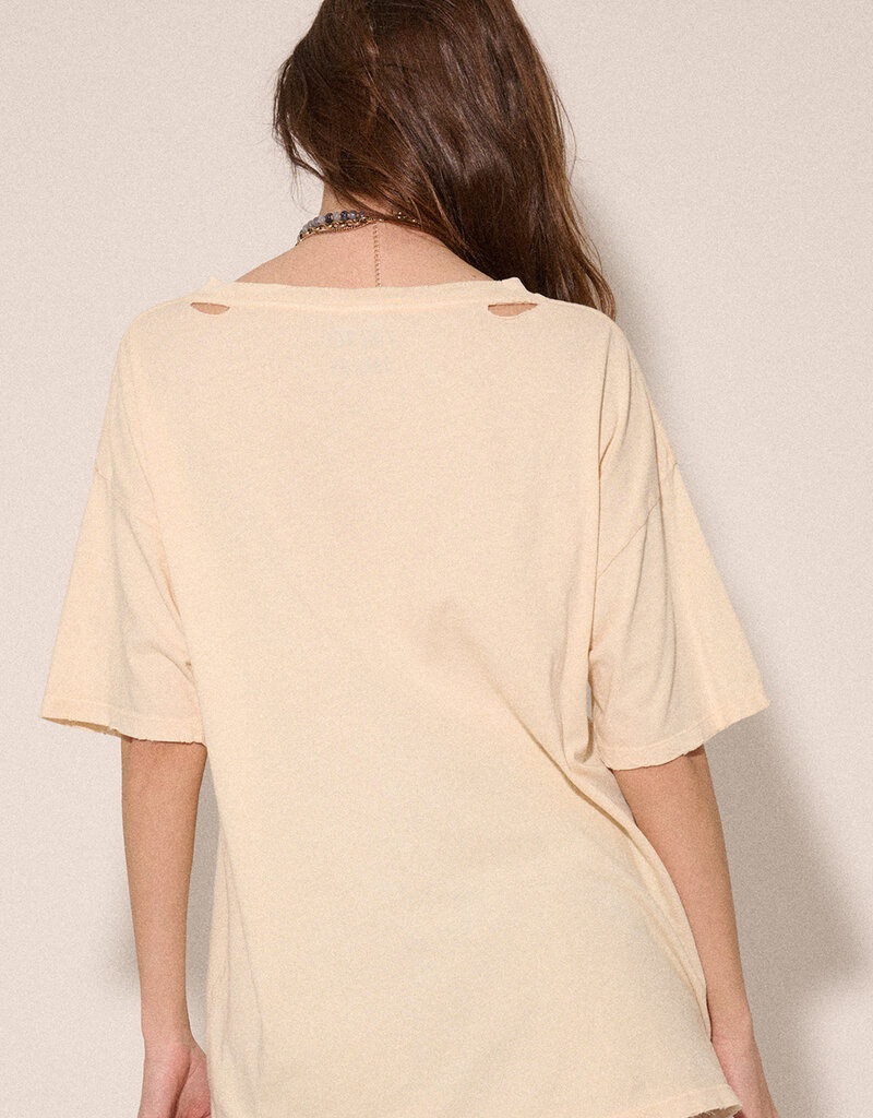 509 Broadway Day Dreamer Graphic Tee