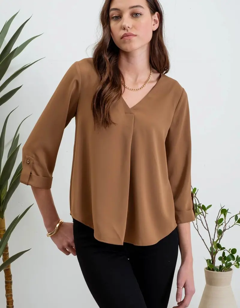 509 Broadway Solid V-Neck 3/4 Sleeve