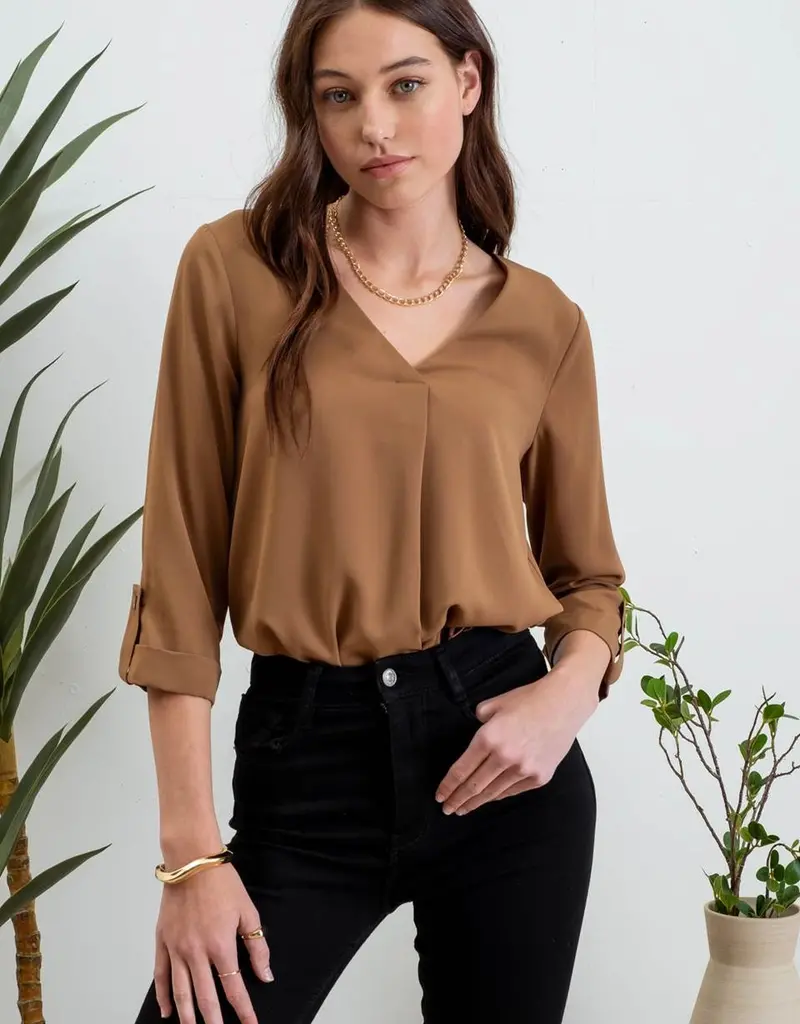 509 Broadway Solid V-Neck 3/4 Sleeve