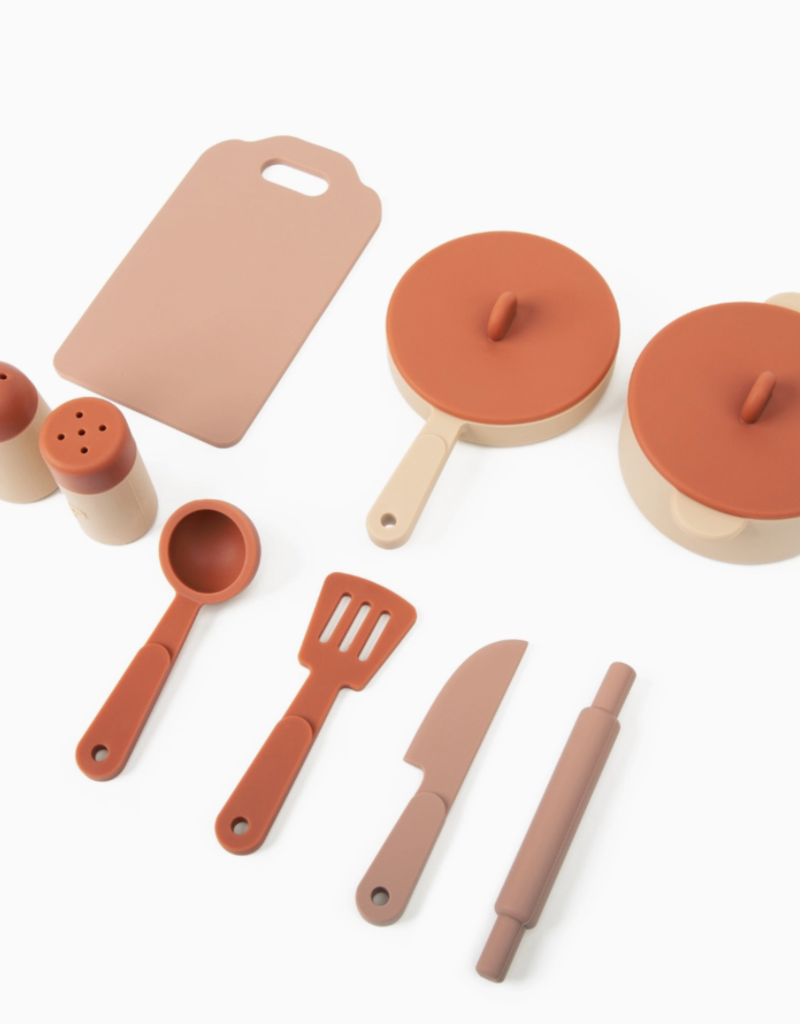 Faire Kitchen Accessories Playset