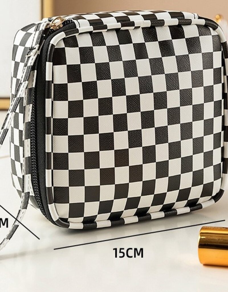 509 Broadway Travel Checker Makeup Pouch
