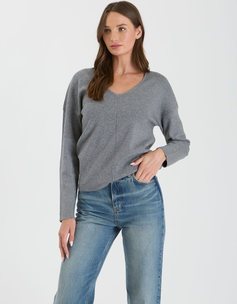 509 Broadway Solid V Neck Font Seam Sweater