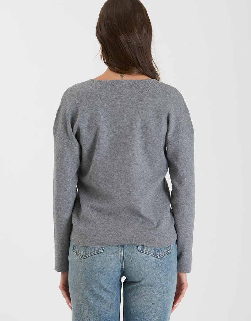 509 Broadway Solid V Neck Font Seam Sweater