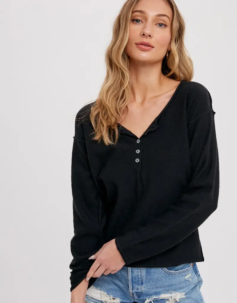 509 Broadway Sweater Henley Top