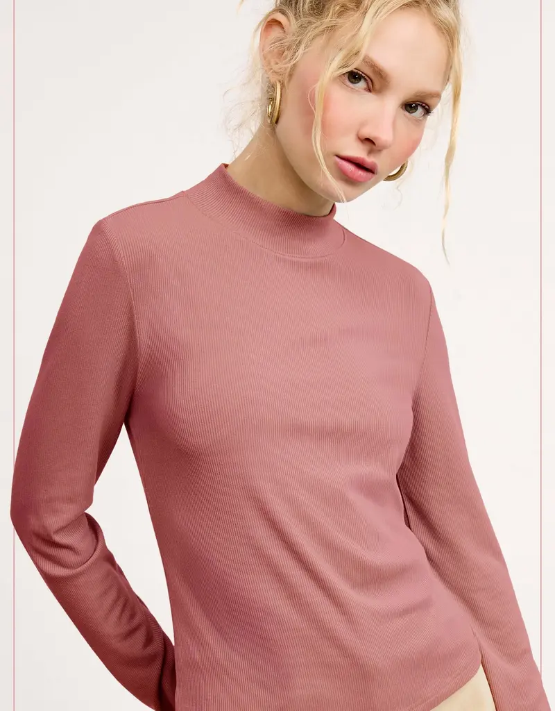 509 Broadway Stretchy Ribbed LS Mock Neck Top