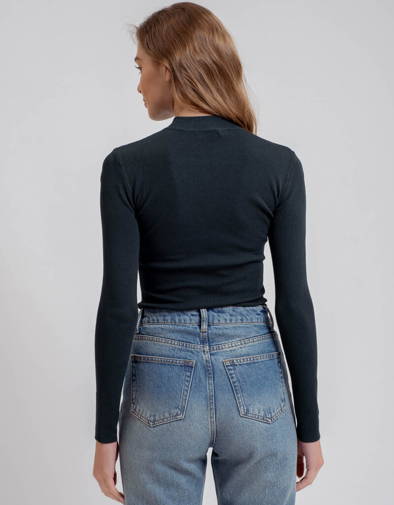 509 Broadway Mock Neck Long Sleeve Sweater