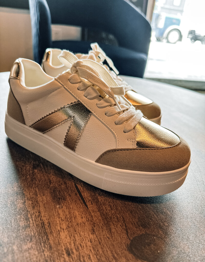 509 Broadway Astra Sneaker