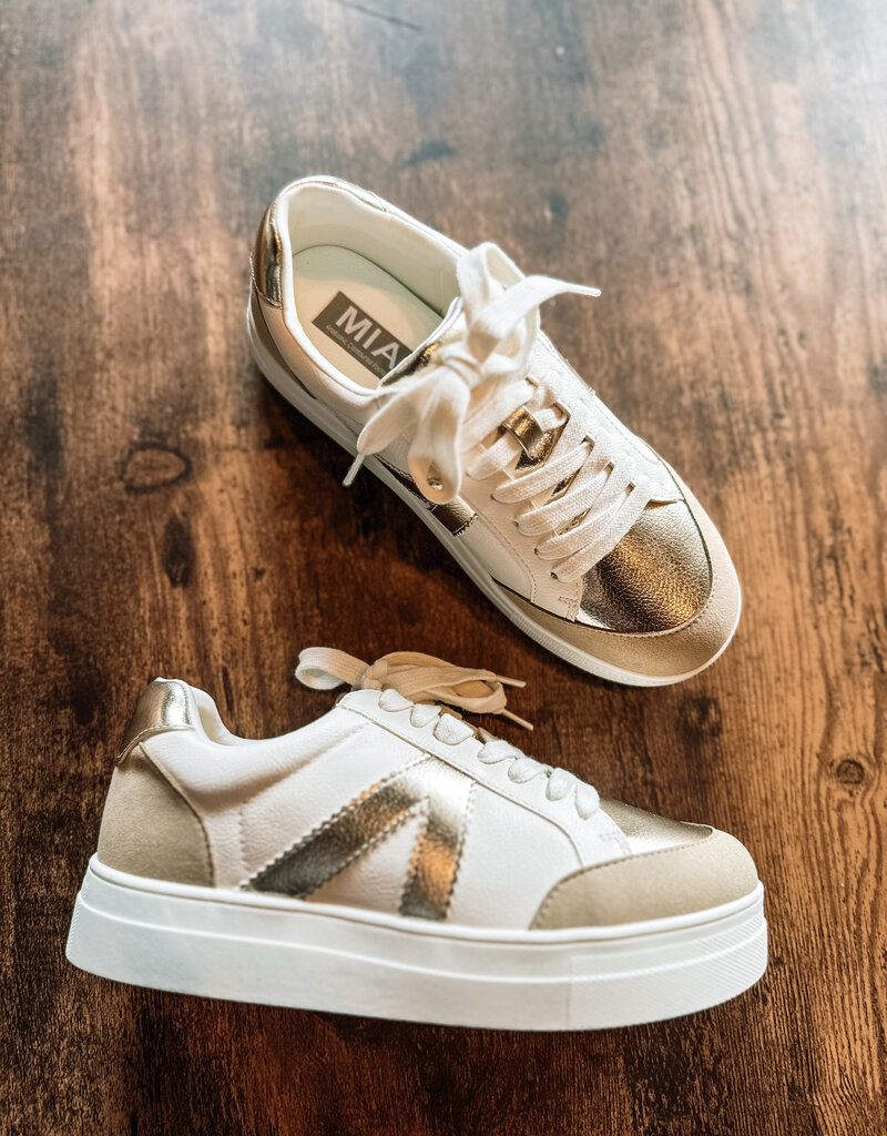 509 Broadway Astra Sneaker