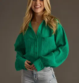 509 Broadway Cropped Cotton Button Up