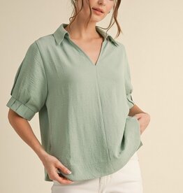 509 Broadway Solid Tucked Short Sleeves Collar Top