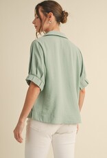509 Broadway Solid Tucked Short Sleeves Collar Top
