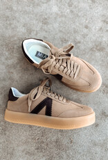 509 Broadway Axel Sneaker