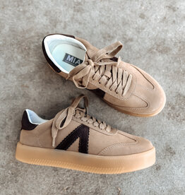 509 Broadway Axel Sneaker