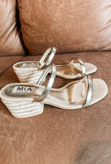 509 Broadway Isabeli Heel