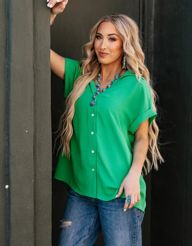 509 Broadway Pleated Button Woven Top