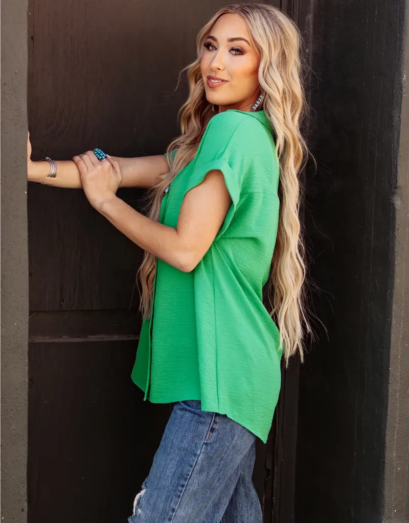 509 Broadway Pleated Button Woven Top