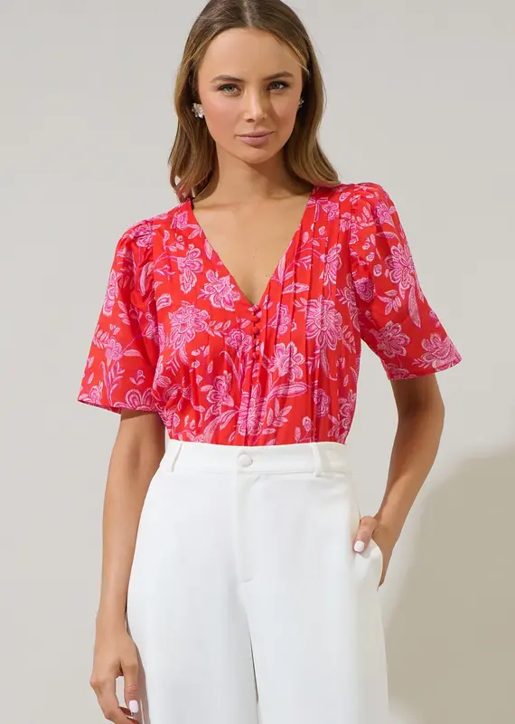 509 Broadway Aria Floral Jodie Pleated Top