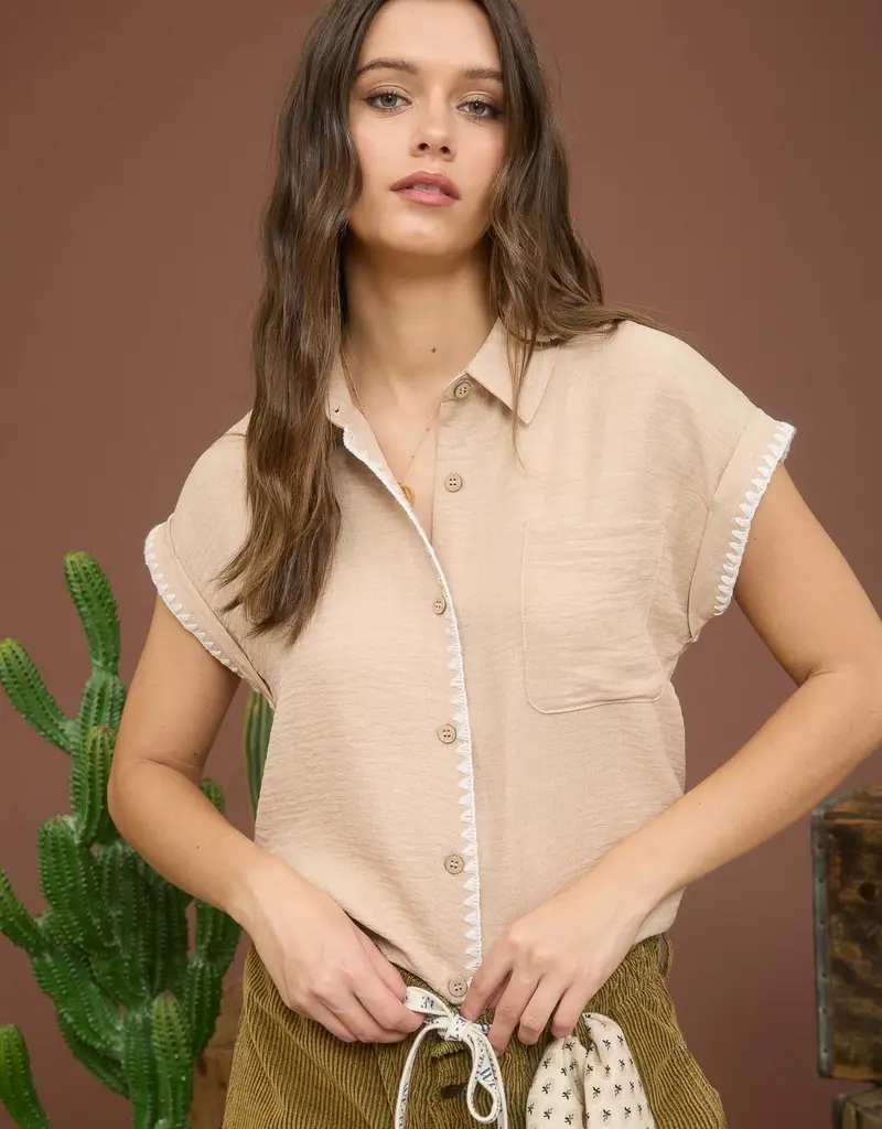 509 Broadway Contrast Stitch Trim Collared Top