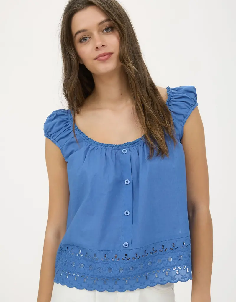 509 Broadway Eyelet Lace Trim SS Blouse