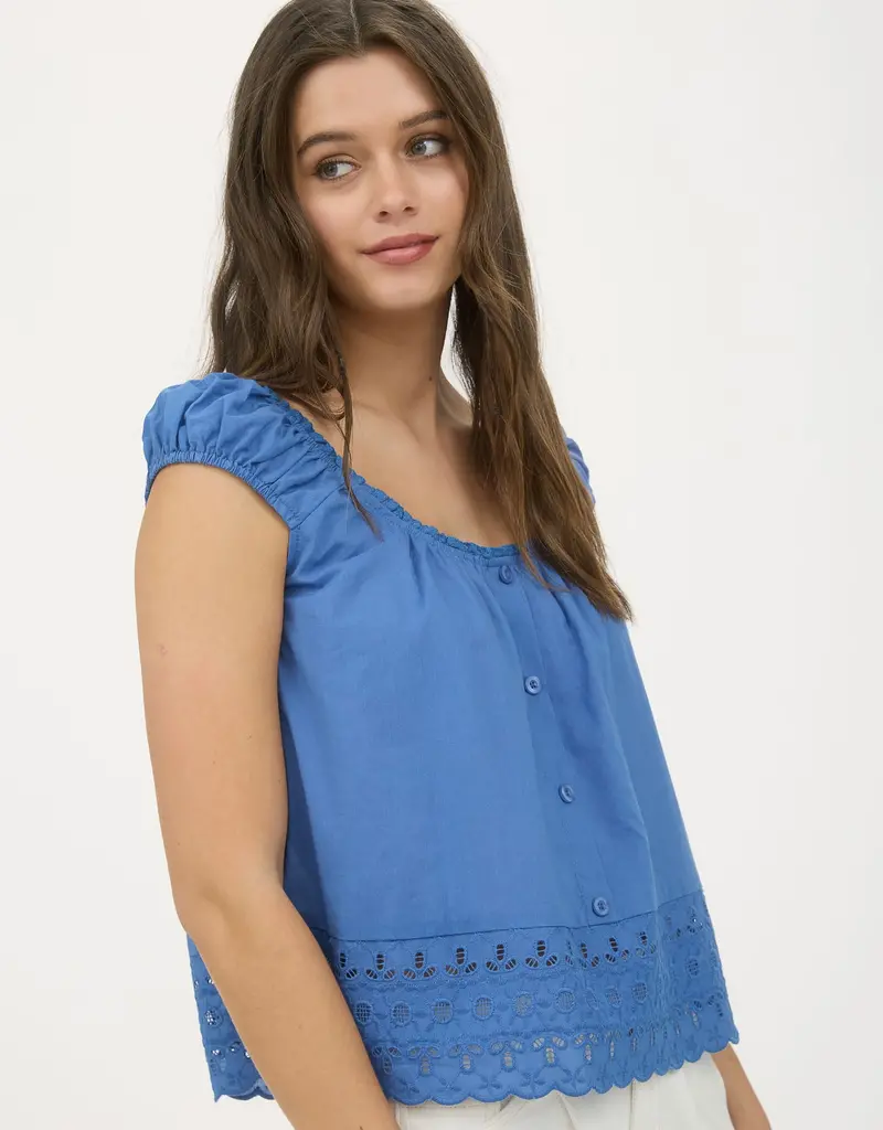 509 Broadway Eyelet Lace Trim SS Blouse