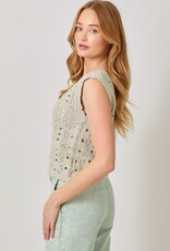 509 Broadway Scalloped Edge Crochet Knit Vest