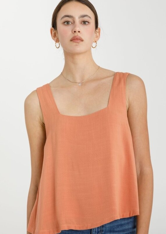 509 Broadway Flowy Cropped Tank Top