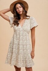 509 Broadway Scallop Trim Leaf Print Dress