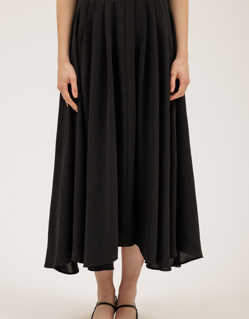 509 Broadway Box Pleated Midi Skirt