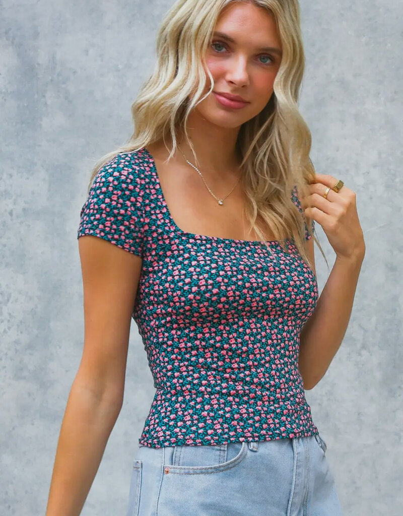 509 Broadway Square Neck S/S Floral Top