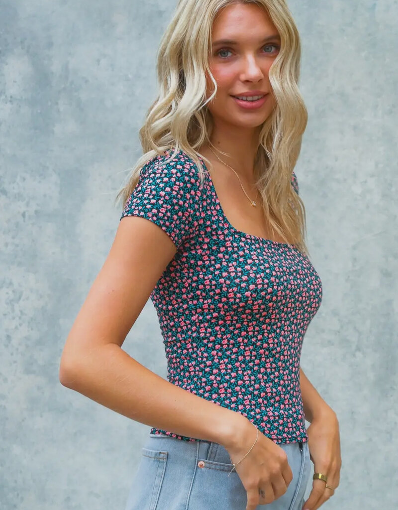 509 Broadway Square Neck S/S Floral Top