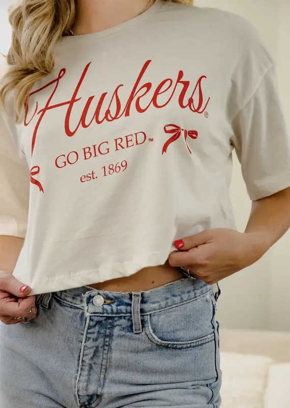 509 Broadway Nebraska Huskers Bow Off Crop Tee
