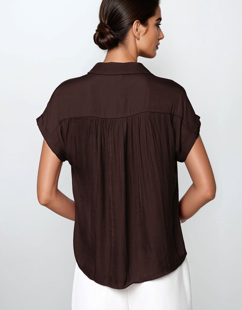509 Broadway Short Sleeve Button Blouse