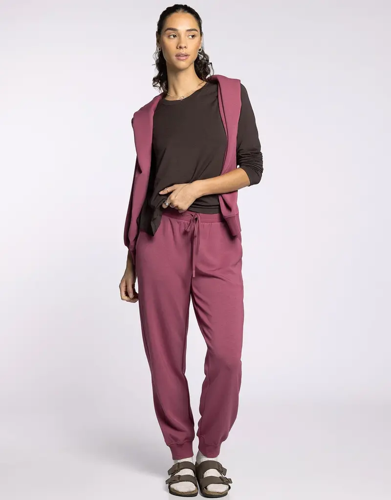 509 Broadway Caroline Jogger