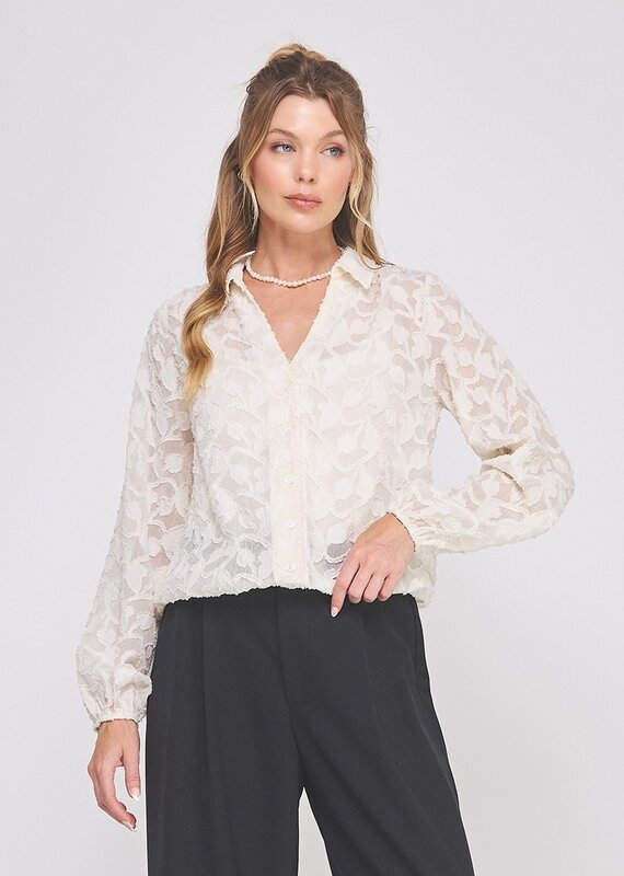 509 Broadway V-Neck Print Blouse