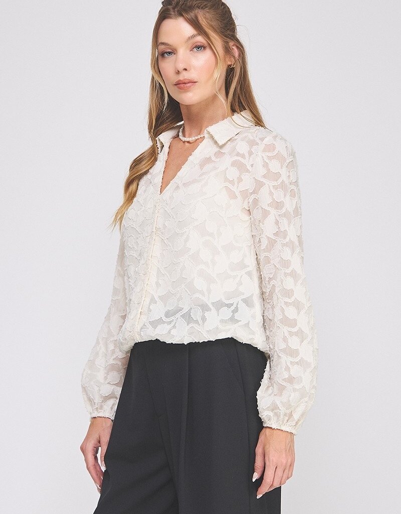 509 Broadway V-Neck Print Blouse