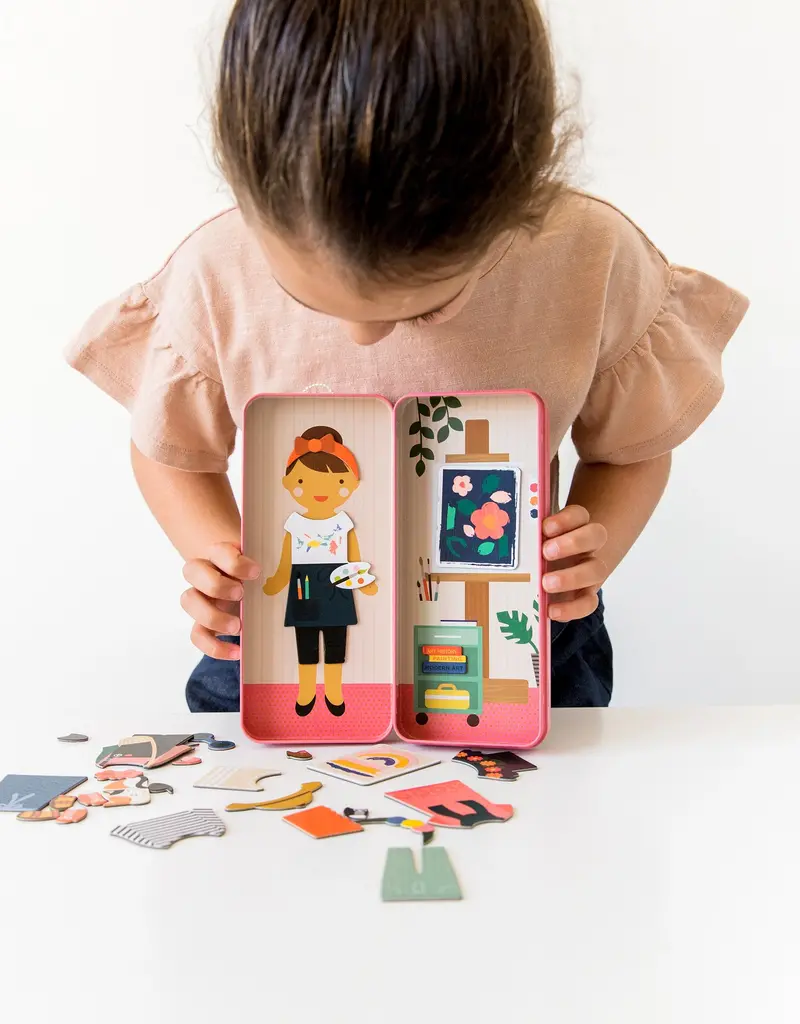 Chronicle Books Magnetic Play Set