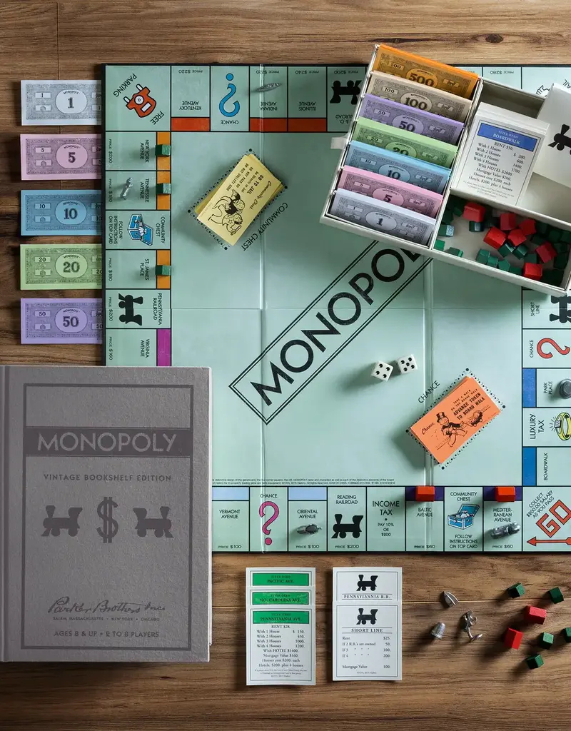 509 Broadway Vintage Bookshelf Edition Board Game