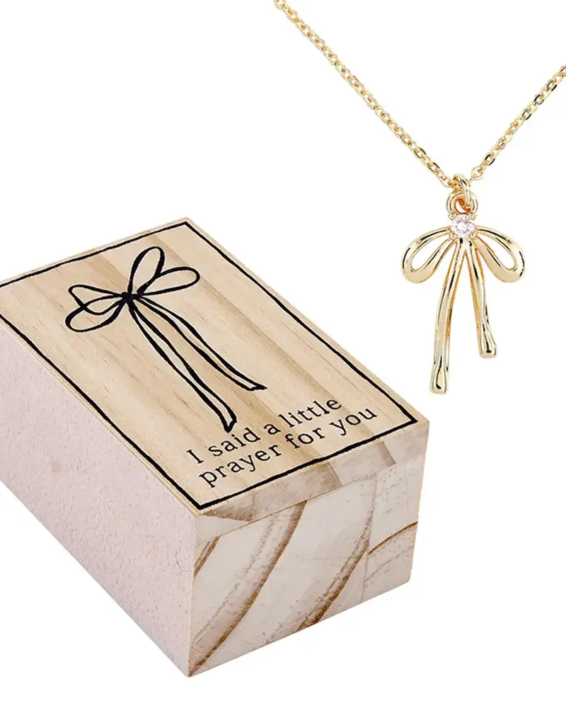 509 Broadway Bow Treasure Gift Necklace