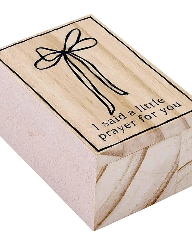 509 Broadway Bow Treasure Gift Necklace