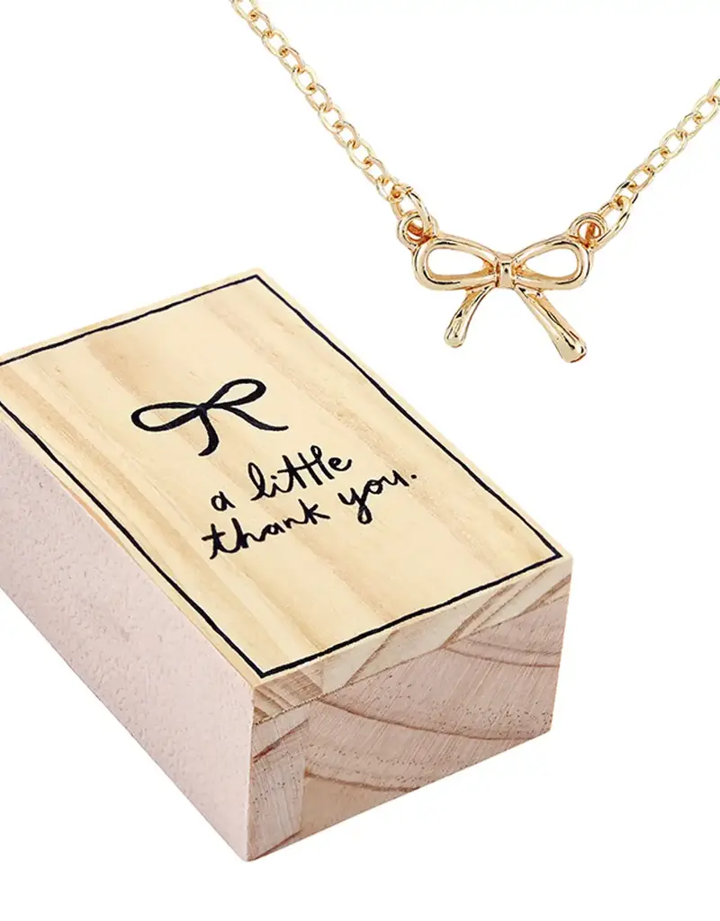 509 Broadway Bow Treasure Gift Necklace