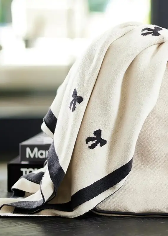 509 Broadway Bow Lux Throw