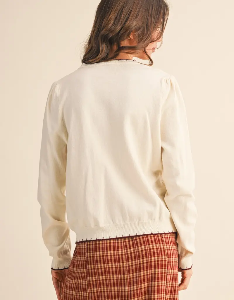 509 Broadway Contrast Knit Scalloped Edge Sweater