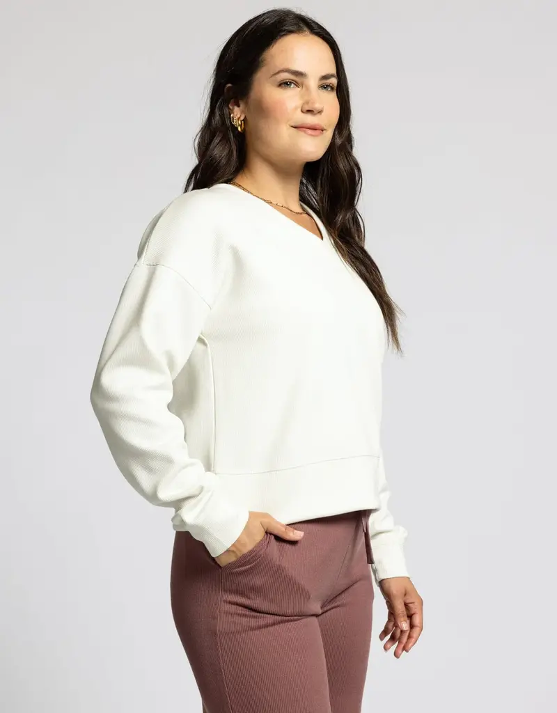 509 Broadway Martina V-Neck Pullover