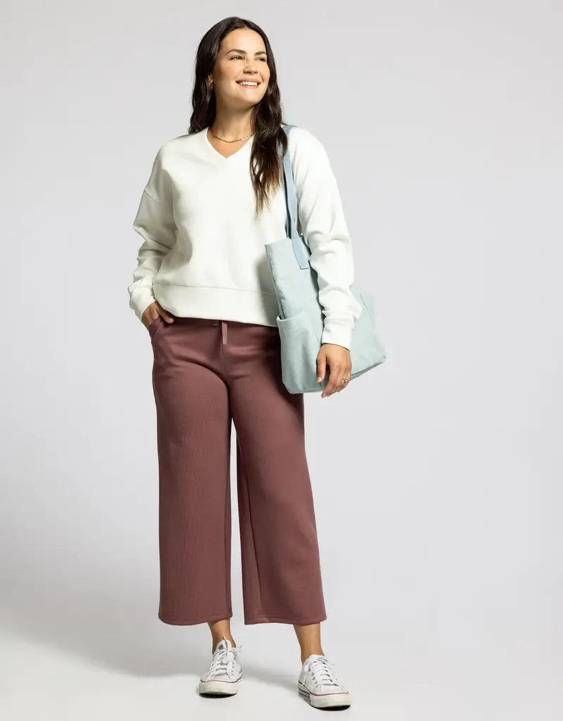 509 Broadway Martina V-Neck Pullover