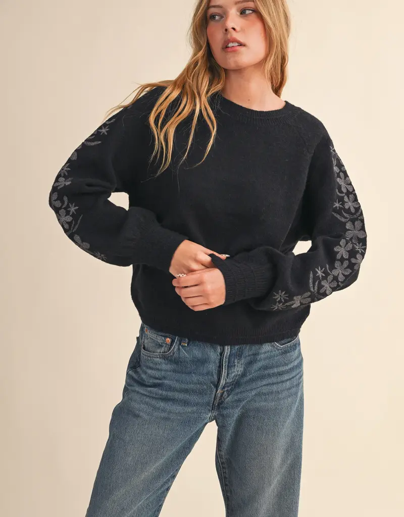 509 Broadway Floral Detail Sleeve Sweater