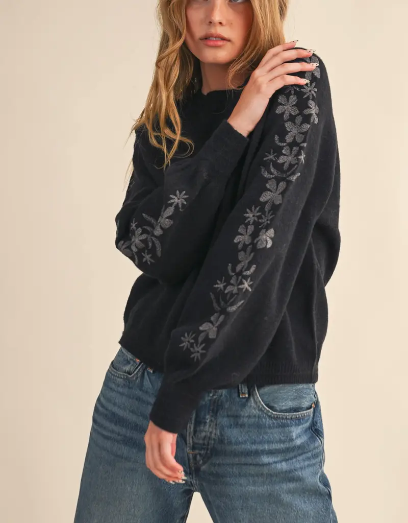 509 Broadway Floral Detail Sleeve Sweater
